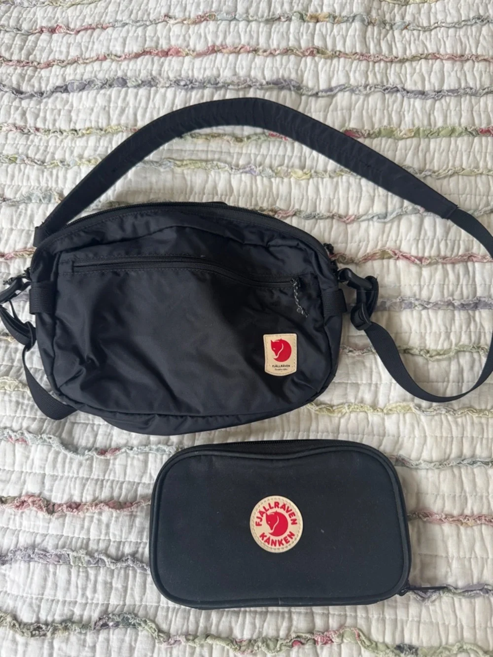 Black Fjallraven crossbody and wallet combo - Picture 1 of 3